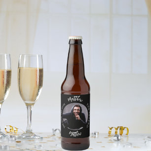 Man myt legend foto namn svart vitt ölflaska etikett