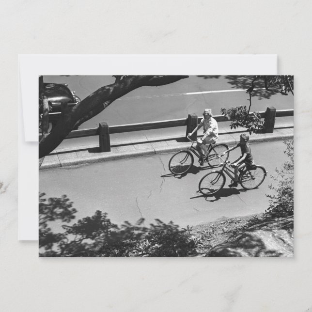 Man och Boy Cycling (Framsida)
