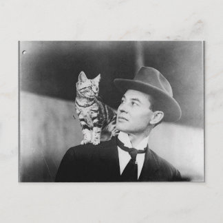 Man och katt svart-vit vykort