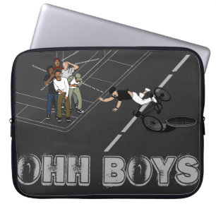 Man på Bike Hits Manhole OHH BOYS Crack Up Laptop Fodral