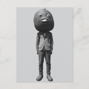 Man som bär konstig rolig mask vykort