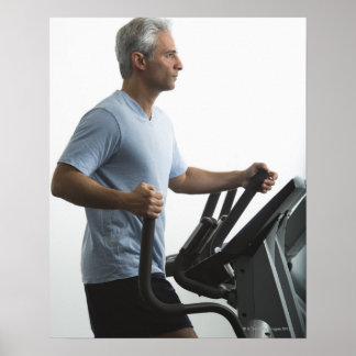 Man tränar på Stairmaster Poster