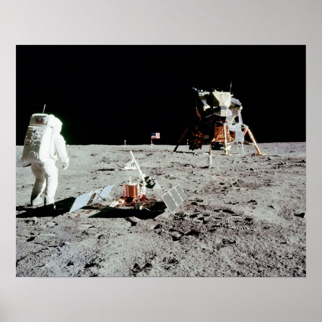 Man vid Måne Poster (Framsidan)