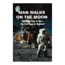 Man Walks på Måne Astronaut och Jorden i rymden