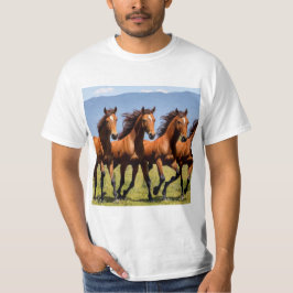 Manada de caballos en libertad t shirt