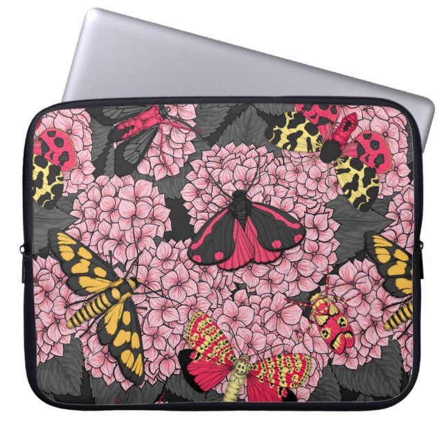 Månader på rosa vattenvägar laptop fodral (Framsidan)
