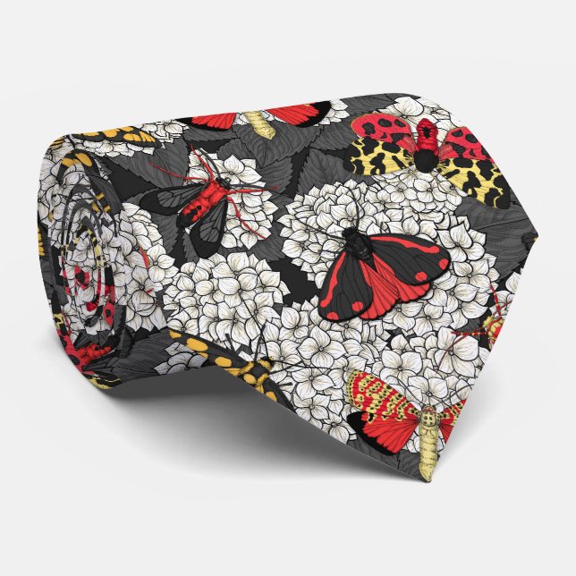 Månader på vita vattenvägar slips (Rullad)