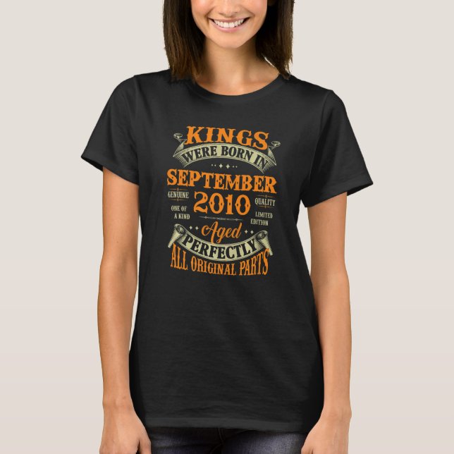 Manar 12:e födelsedag Kung född i september 2010 1 T Shirt (Framsida)