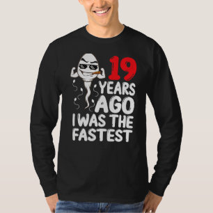 Manar 19:e födelsedagstidningen Gag Dress 18 år se T Shirt