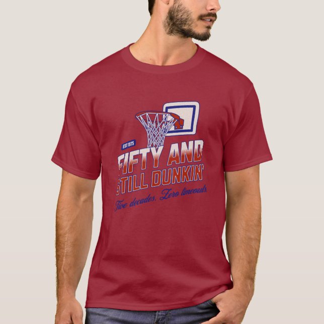 Manar 50 år och stilla Dunkerin' T Shirt (Framsida)