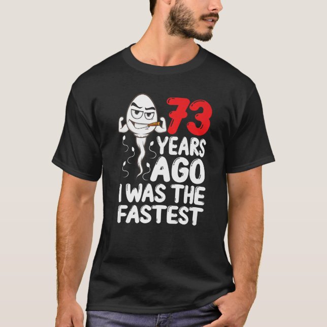 Manar 73:e födelsedagstidningen Gag Dress för 73 å T Shirt (Framsida)