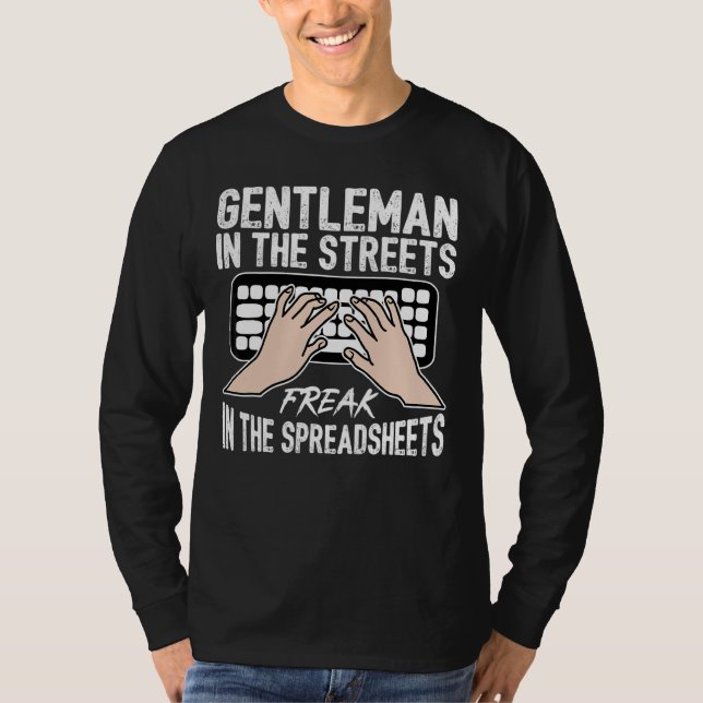 Manar Accountant Freak i kalkylblad T Shirt (Framsida)