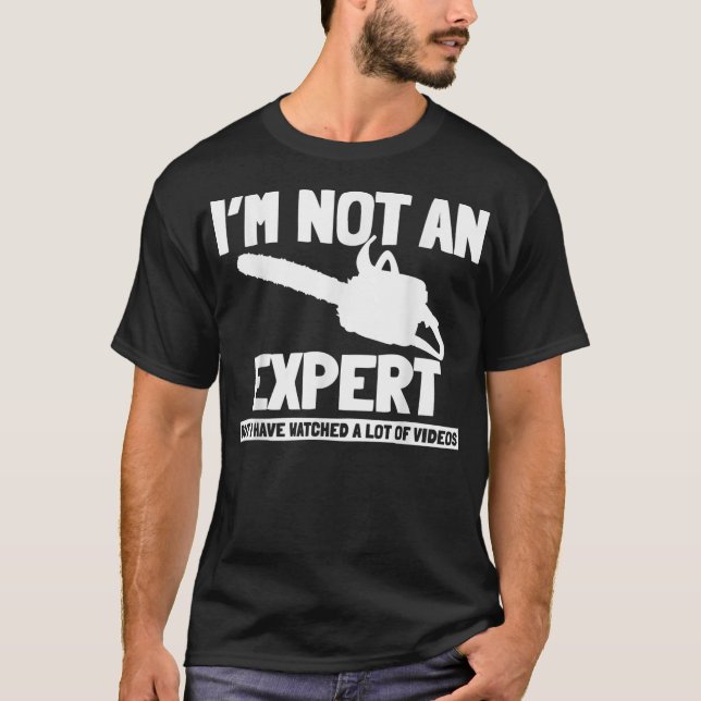 Manar är ingen expert, men har sett Videos Chainsz T Shirt (Framsida)