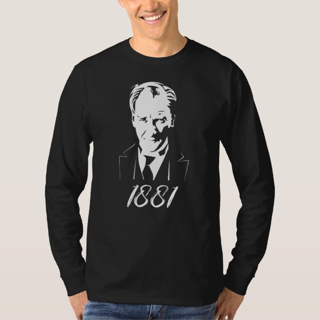 Manar Ataturk Photo April 23 Ataturk Turkei Turkie T Shirt (Framsida)