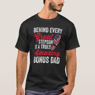 Manar bakom Stepson är Stepdad American Flagga Bon T Shirt