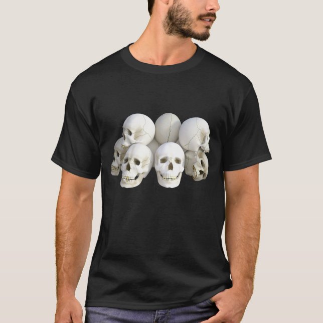 Manar Basic Mörk T-Shirt/Realistic Döskallars T Shirt (Framsida)