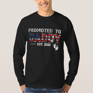 Manar befordrad till pappa 2022 American Flagga Ne T Shirt