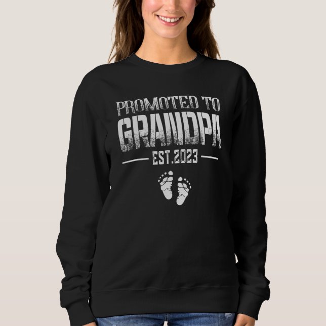 Manar befordrades till farfar 2023 Gravid annons M T Shirt (Framsida)