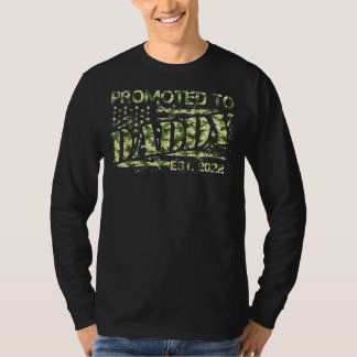 Manar befordrades till Pappa USA flagga-kamouflage T Shirt