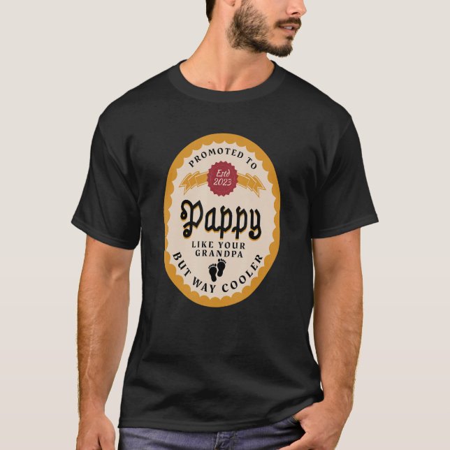 Manar befordrades till Pappy 2023 för New Grandpa  T Shirt (Framsida)