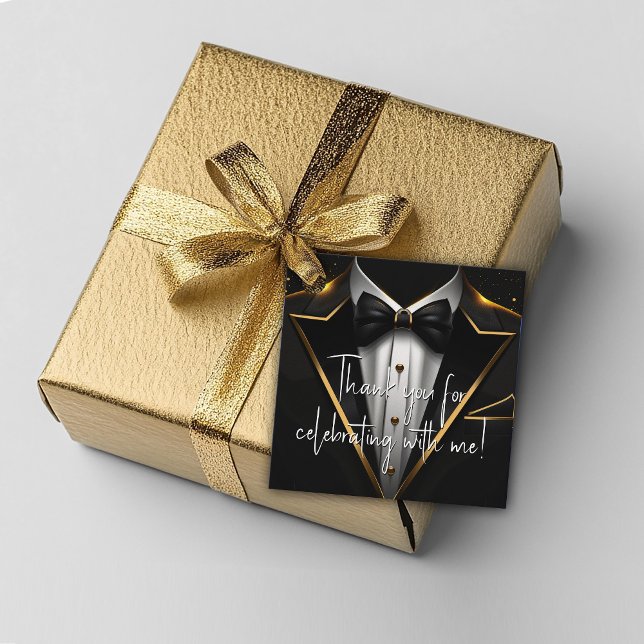 Manar Black Guld Födelsedagsfest Gåvor Etiketter (Black and gold tuxedo favor and gift tags. Add your logo, photo and text to personalize.)
