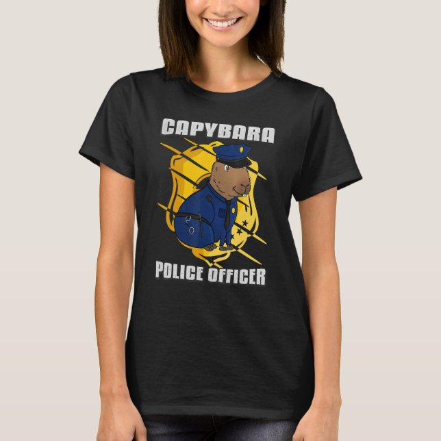Manar Capybara Polischef T Shirt (Framsida)