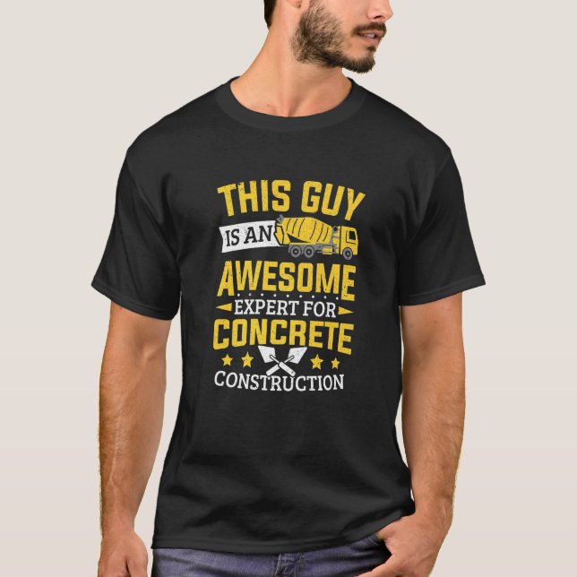 Manar Cement Worker Expert för byggnation T Shirt (Framsida)