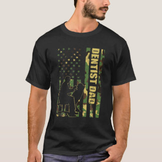 Manar Coola American Flagga Camouflage Dentist Pap T Shirt