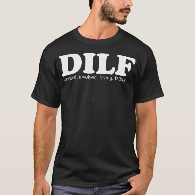 Manar Dilf engagerad i Loving Far Pappa Pappa T Shirt (Framsida)