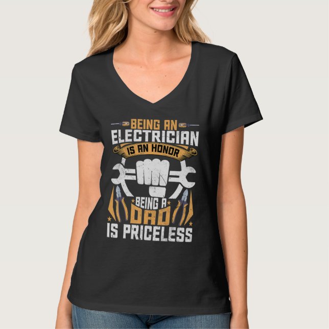 Manar Electrician Pappa som är elektriker är H T Shirt (Framsida)