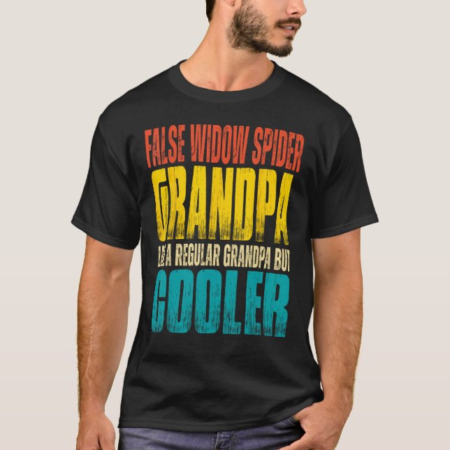 Manar False Widow Spider Grandpa som en vanlig Gra T Shirt (Framsida)