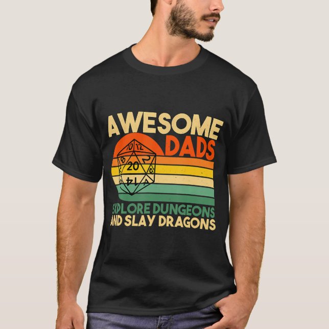Manar Fantastisk Pappor Utforska dammsugnar Dm Rpg T Shirt (Framsida)