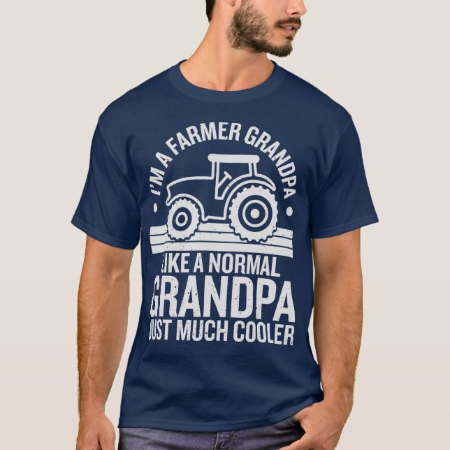 Manar Farmer-farfar-design för traktoruppfödning T Shirt (Framsida)