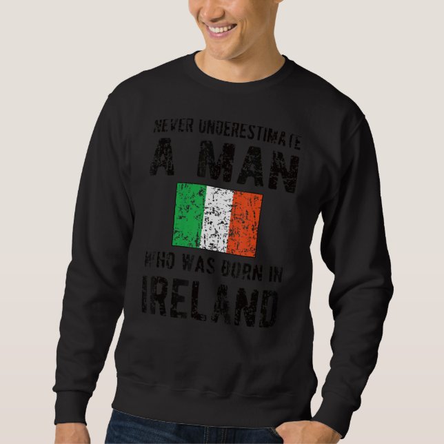 Manar född i Irland Irländska Flagga rötter Lång Ärmad Tröja (Framsida)