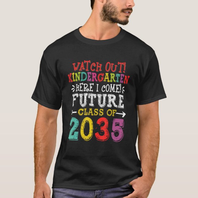 Manar framtida klass 2035 Se upp Kindergarten H T Shirt (Framsida)