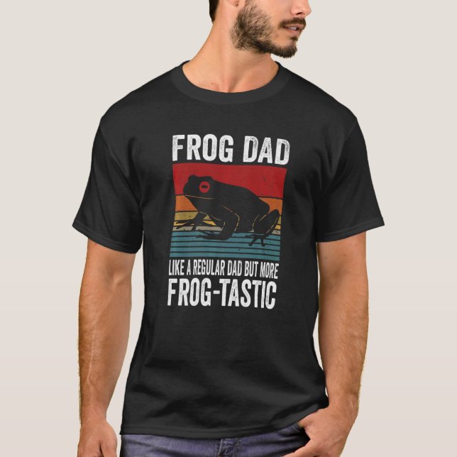 Manar Frog Catching & Toad Hunting for a Bullgrog  T Shirt (Framsida)