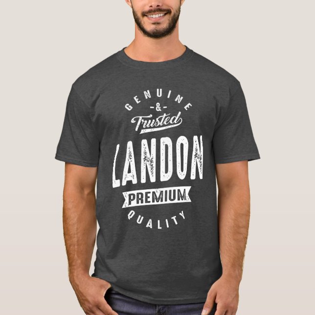 Manar Funny Personlig Namn Landon T Shirt (Framsida)