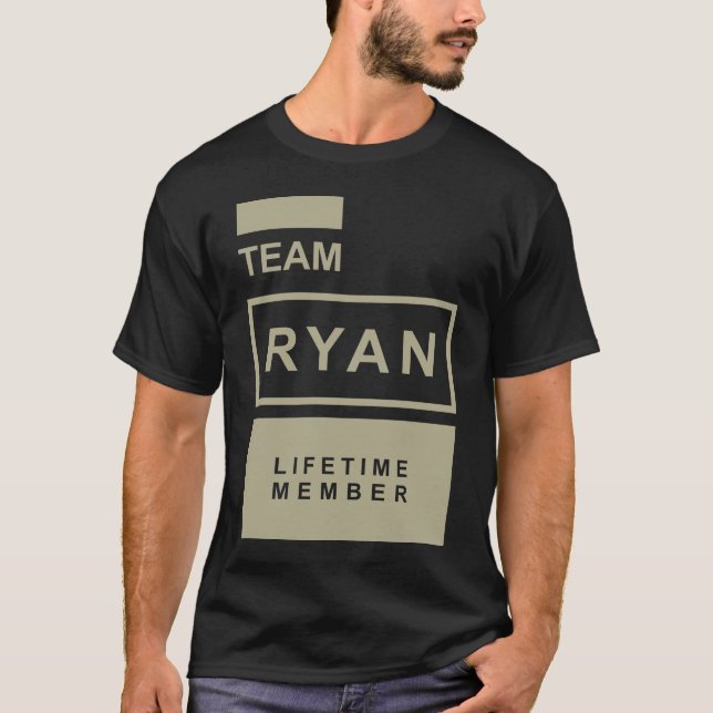 Manar Funny Personlig Namn Ryan T Shirt (Framsida)
