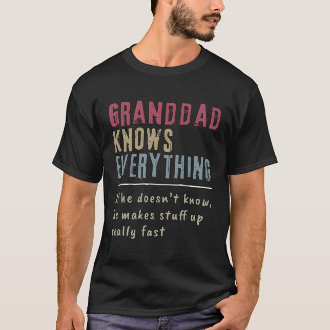 Manar Granddad Know All Grandpa Gift T-Shirt (Framsida)