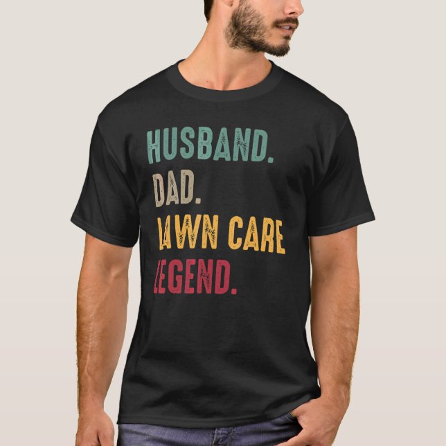 Manar Gräsmatta Mwing Gräsmatta Care Workers Make  T Shirt (Framsida)