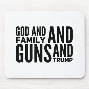 Manar gud och familj, vapen och trump för patriot musmatta
