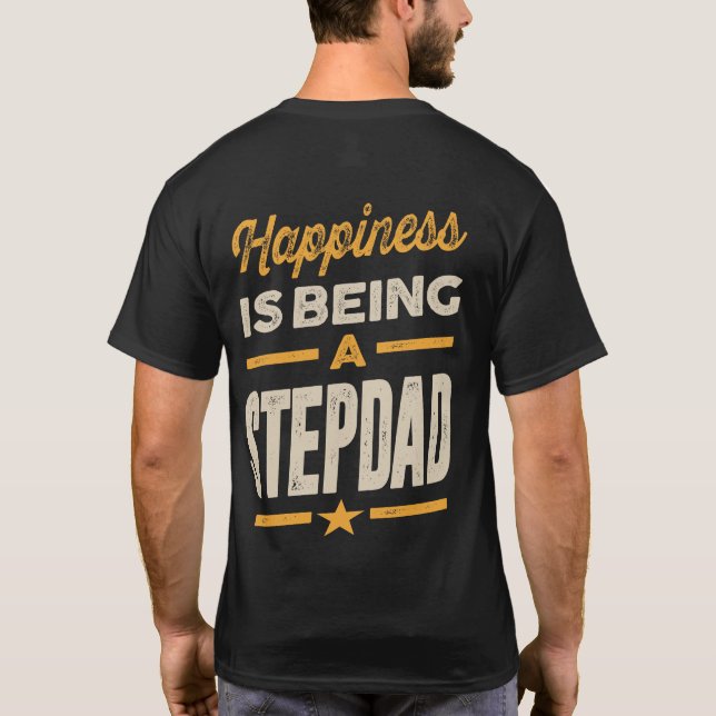 Manar Happity är Att vara Stepdad - Far Grandpa T Shirt (Baksida)