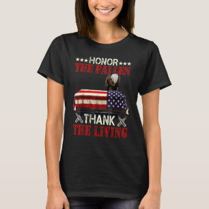 Manar hedrar minnet av den avlidne tacksamhetsgäst t shirt