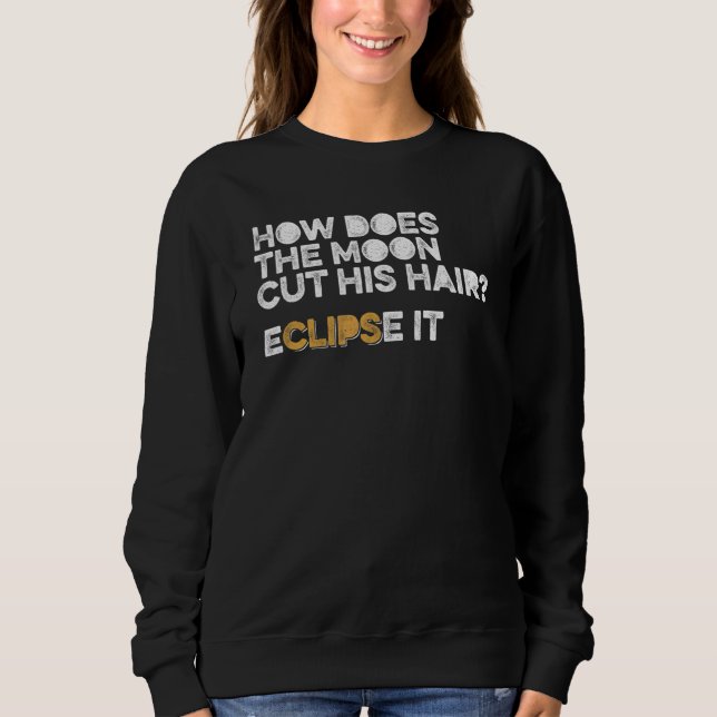 Manar hur Måne sänker hakan och klipper av det D T Shirt (Framsida)