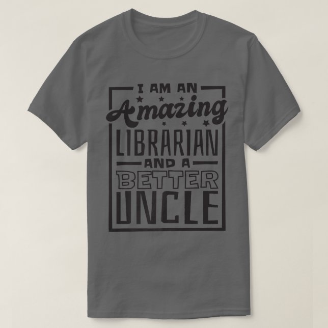 Manar I är en Fantastisk bibliotekarie och en bätt T Shirt (Design framsida)