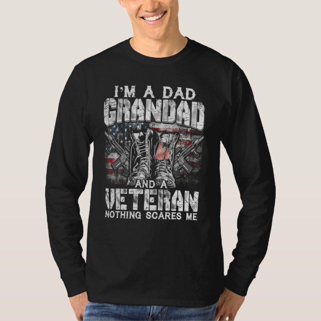 Manar I är en Pappa farmor Veteran Inget Skrämmer  T Shirt (Framsida)