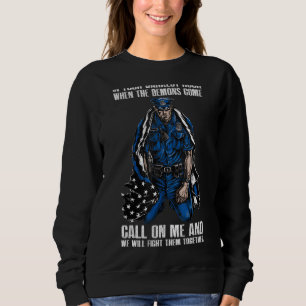 Manar i den mörkaste timmen när Komen Demons ringe T Shirt