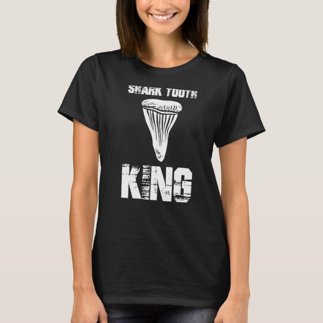Manar Jurassic Fossil gräver World Shark Tooth Ki T Shirt (Framsida)