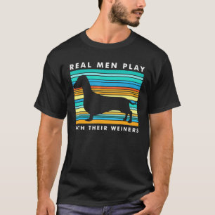 Manar leker med Weiners I Dachshund Weiner Hund T Shirt