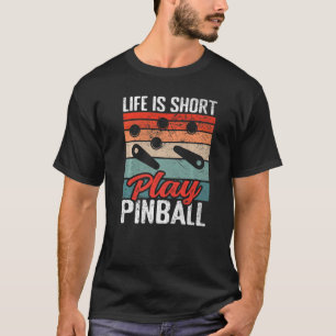 Manar Life är kort som spelar klumpan Retro Pinbal T Shirt